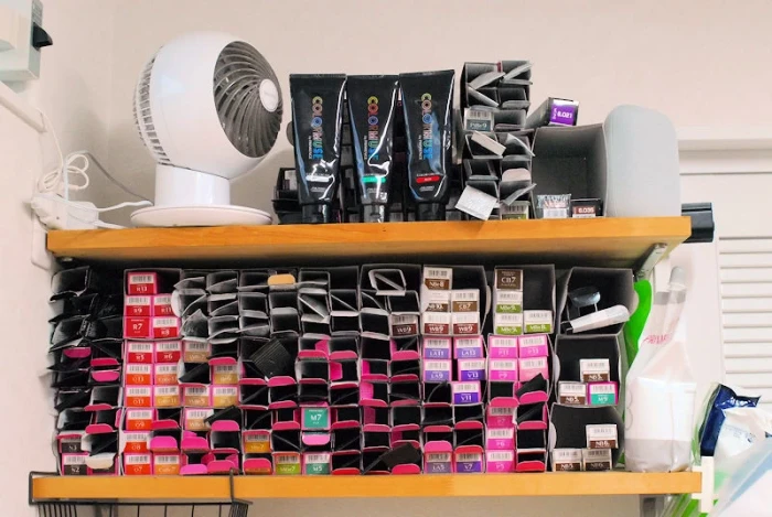 若々しい髪色を保つ!白髪染めの知識と注意点 1 カラー剤や白髪染め材